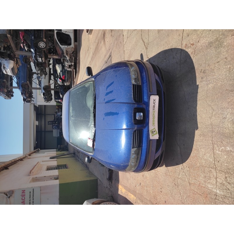 SEAT LEON (1M1)