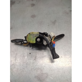 Recambio de mando multifuncion para kia carens 2.0 crdi ex monovolumen referencia OEM IAM 050513  
