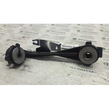 Recambio de soporte para opel vivaro combi 2.7t corto referencia OEM IAM  CUNA DELANTERA IZQUIERDA
