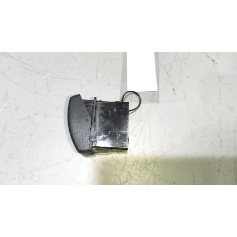 Recambio de interruptor para daf serie xf105.460 12.9 diesel referencia OEM IAM 1735028 - Blanco 5