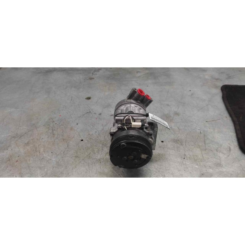 Recambio de compresor aire acondicionado para renault clio ii fase i (b/cbo) 1.2 referencia OEM IAM 8200037058  