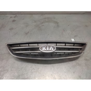 Recambio de rejilla delantera central para kia carens 2.0 crdi ex monovolumen referencia OEM IAM   