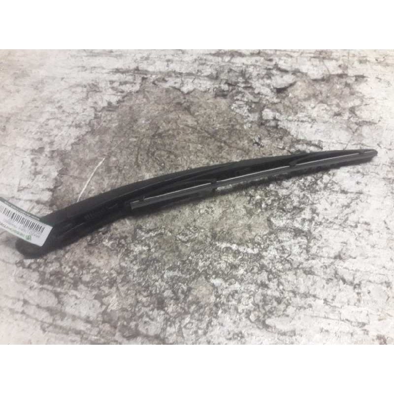 Recambio de brazo limpia trasero para hyundai i30 referencia OEM IAM - Negro 2