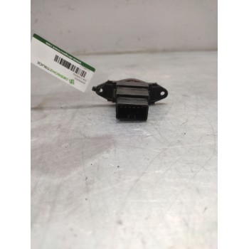 Recambio de warning para kia carens 2.0 crdi ex monovolumen referencia OEM IAM  8 PINS 