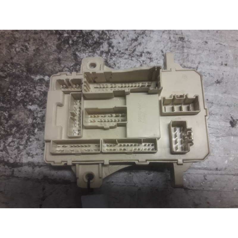 Recambio de caja reles / fusibles para hyundai i30 referencia OEM IAM 919501H510 1009806001 919502H500 - Negro 3