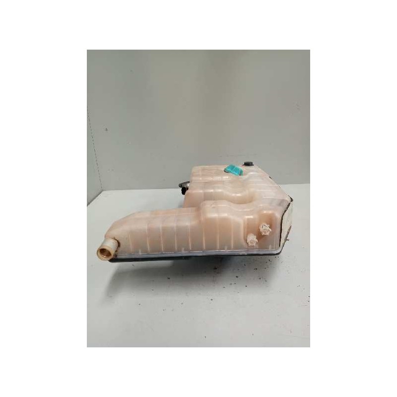Recambio de deposito expansion para iveco stralis (ad/at) 7.8 diesel referencia OEM IAM 41215631 - Blanco 2