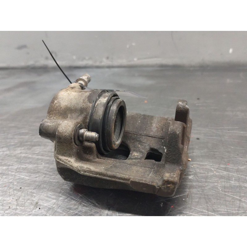 Recambio de pinza freno delantera izquierda para audi a4 ber. (b8) básico referencia OEM IAM   
