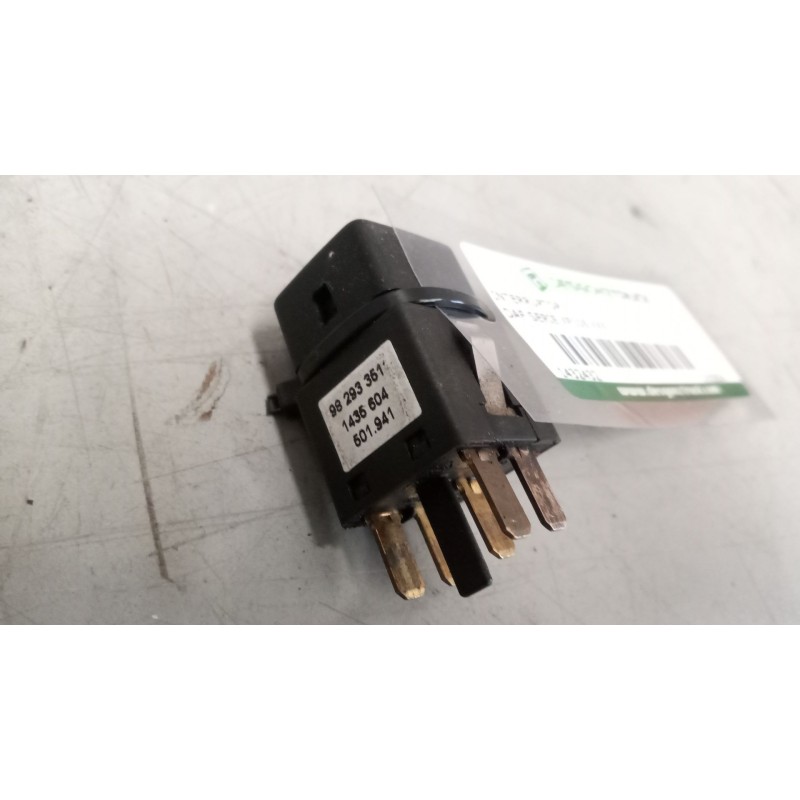 Recambio de interruptor para daf serie xf105.460 12.9 diesel referencia OEM IAM 1435604 - Blanco 2