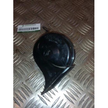 Recambio de claxon para nissan trucks atleon 140 referencia OEM IAM   