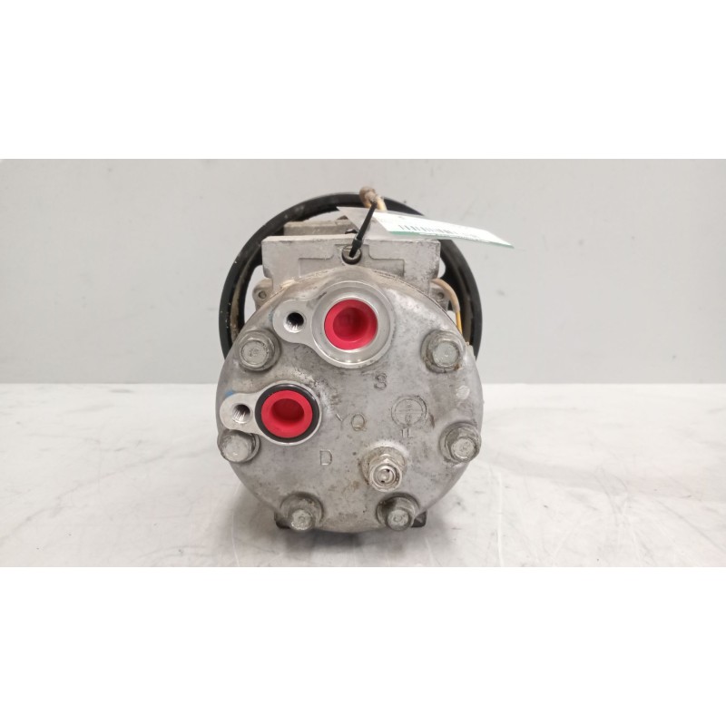 Recambio de compresor aire acondicionado para renault serie t 12.8 diesel referencia OEM IAM 84591036 - Blanco 4