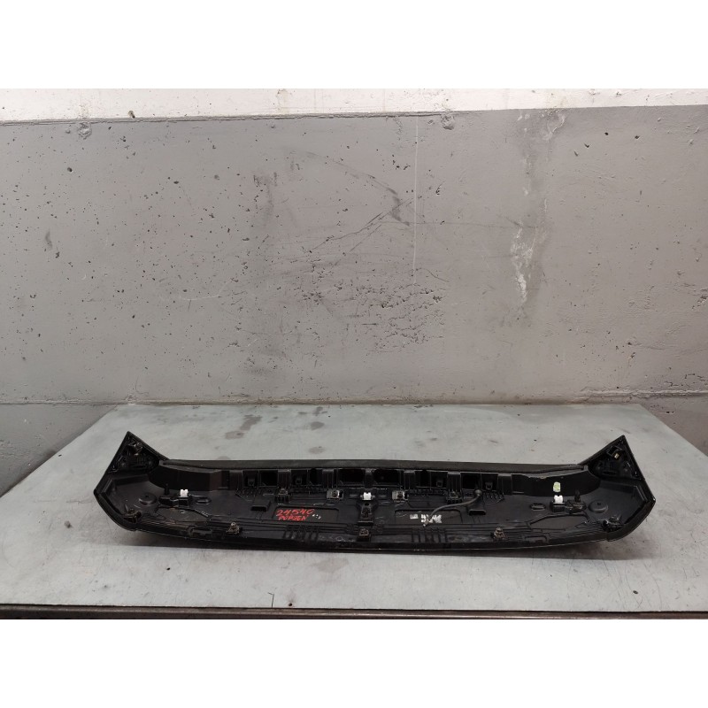 Recambio de aleron trasero para renault austral tce 130 referencia OEM IAM - Negro 2