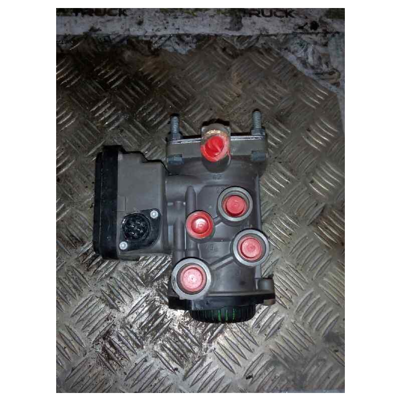 Recambio de valvula aire para scania serie p/g/r (c-clase) 12.7 diesel referencia OEM IAM 1754942 K000089 VALVULA EBS - Blanco 3