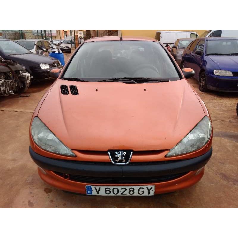 PEUGEOT 206 BERLINA
