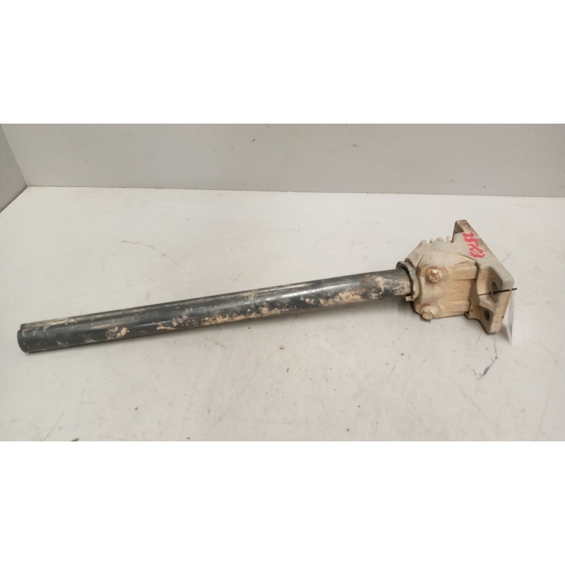 Recambio de soporte guardabarros trasero para volvo fm xxx 12.8 diesel referencia OEM IAM   