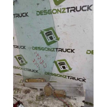 Recambio de luna delantera derecha para renault hd 250.18 premium e2 6.2 diesel referencia OEM IAM 5001833383  