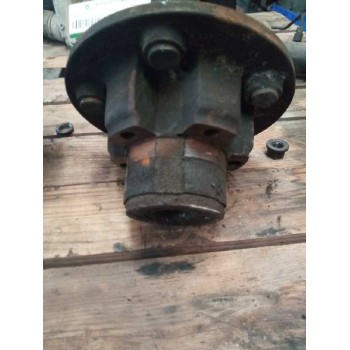 Recambio de buje delantero para renault maxity fg 130.35/45 referencia OEM IAM   