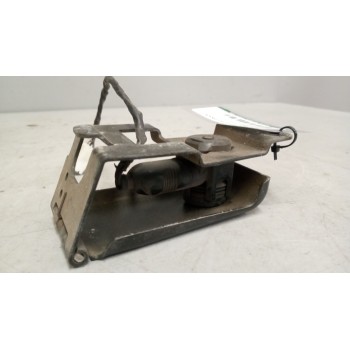 Recambio de boton paro motor emergencia para daf serie xf105.xxx 12.9 diesel referencia OEM IAM 1453806  