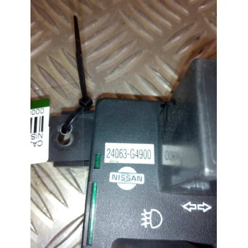 Recambio de caja reles / fusibles para nissan trade 100 3.0 turbodiesel referencia OEM IAM 24063G4900  