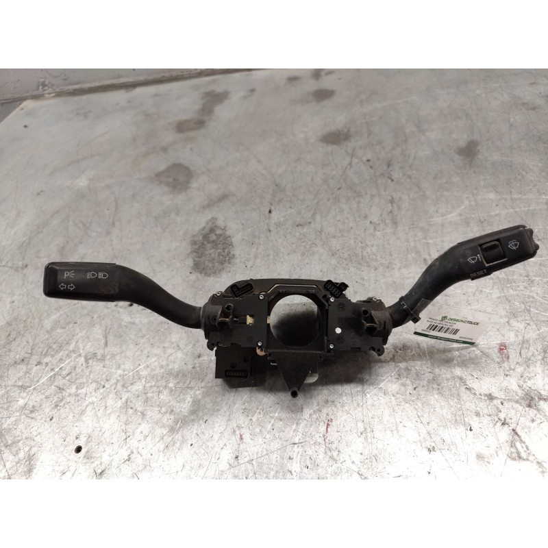 Recambio de mando multifuncion para audi a4 berlina (8e) 1.9 tdi referencia OEM IAM 8E0953549Q  