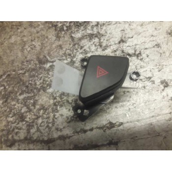 Recambio de warning para hyundai i30 referencia OEM IAM 864W01404 8 PINS 