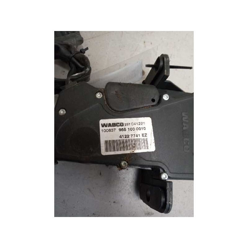 Recambio de pedal acelerador para iveco stralis (ad/at) 7.8 diesel referencia OEM IAM 41227741 - Blanco 2