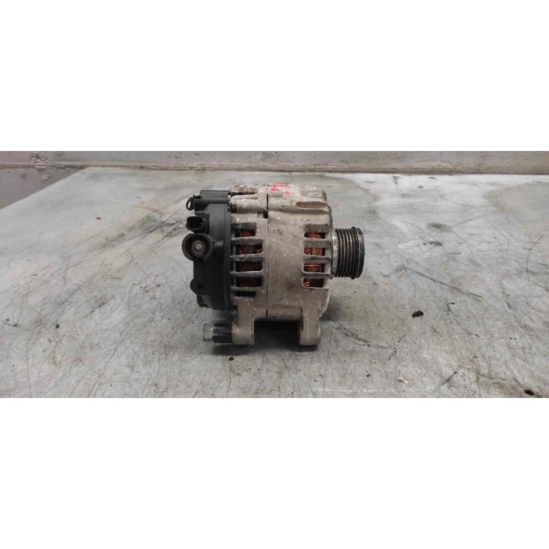 Recambio de alternador para peugeot 308 active referencia OEM IAM TG15C1789 2614016E 2