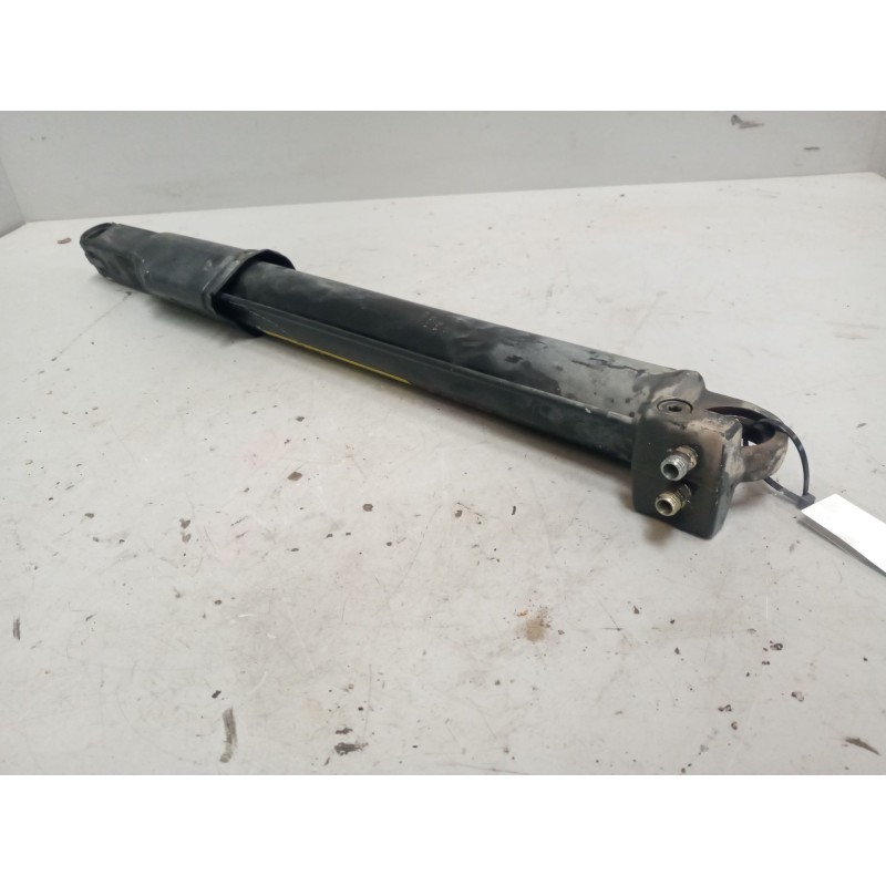 Recambio de brazo elevacion cabina para iveco stralis (ad/at) 11.1 diesel referencia OEM IAM 500370651 - Blanco 2