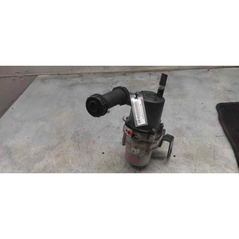 Recambio de bomba direccion para citroën c4 berlina cool referencia OEM IAM 9670308780  