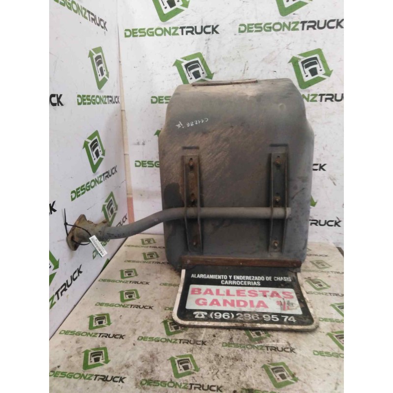 Recambio de guardabarros delantero derecho para pegaso trucks thecno 310 ... referencia OEM IAM   