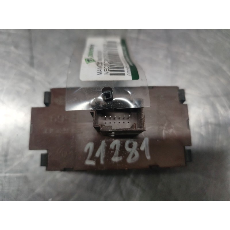 Recambio de mando multifuncion para iveco daily config. paquetería cabina simple 35s... batalla 3750 referencia OEM IAM B569 6 P - Blanco 2