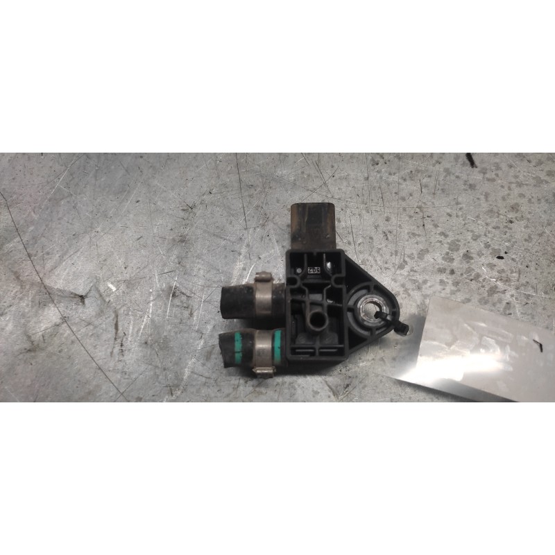 Recambio de sensor para peugeot 308 active referencia OEM IAM 0281006300 9677816180 3 PINS - Blanco 3