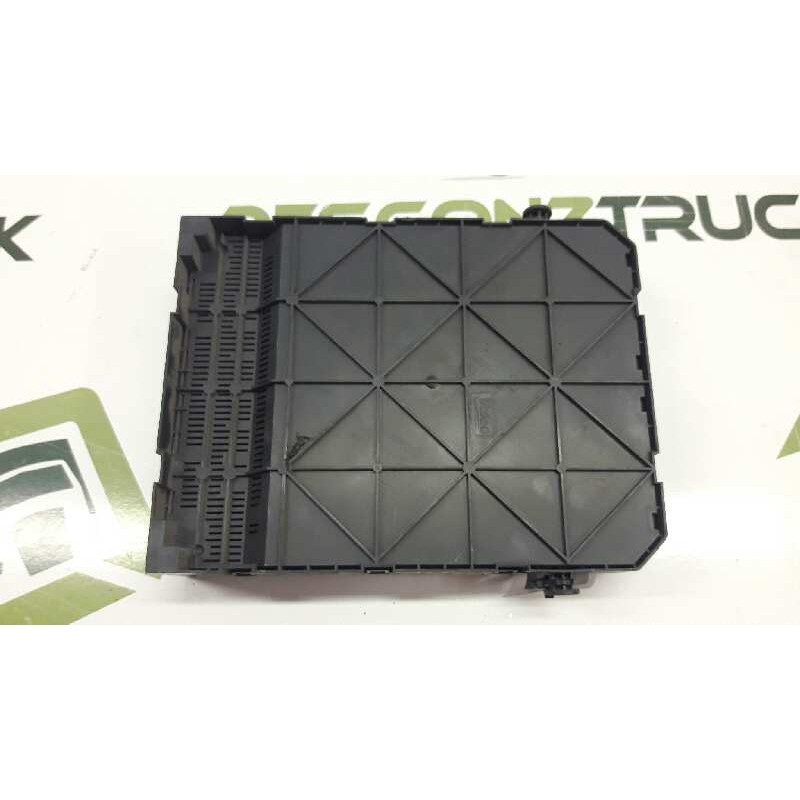Recambio de caja reles / fusibles para peugeot 207 sw confort referencia OEM IAM 9663798280 BSI - Blanco 2