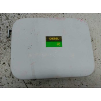 TAPA EXTERIOR COMBUSTIBLE 
