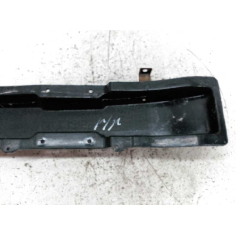 Recambio de refuerzo paragolpes delantero para kia carnival ii 2.9 cdri ex referencia OEM IAM 5