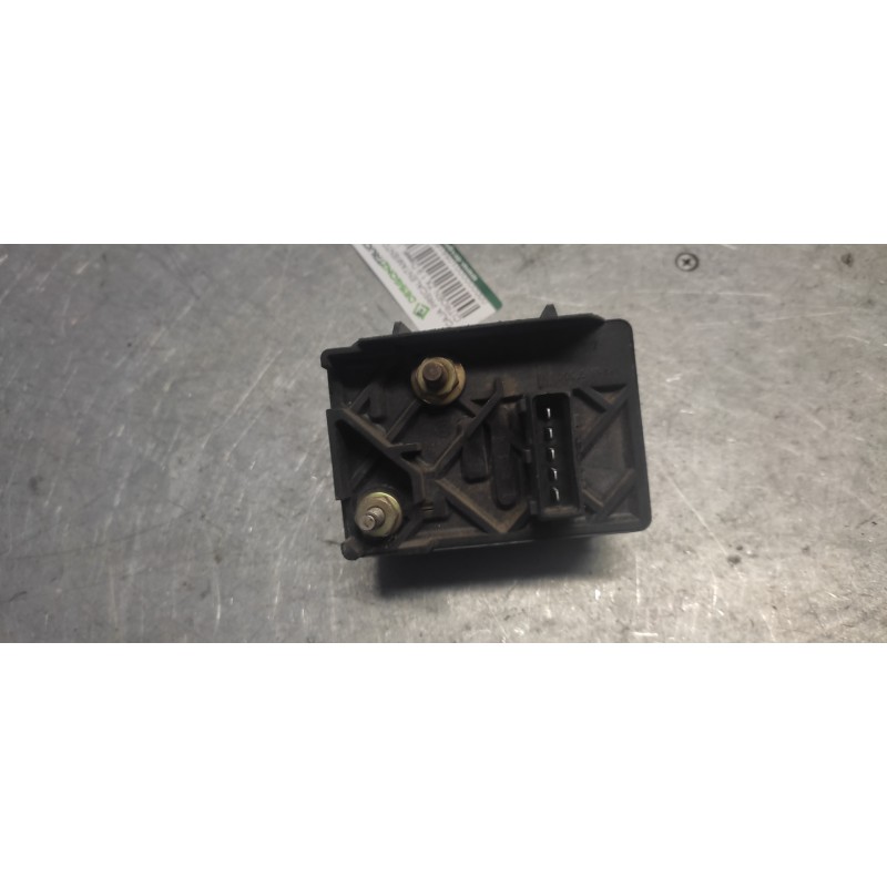 Recambio de caja precalentamiento para citroën zx 1.9 diesel referencia OEM IAM 73104902 VALEO 2