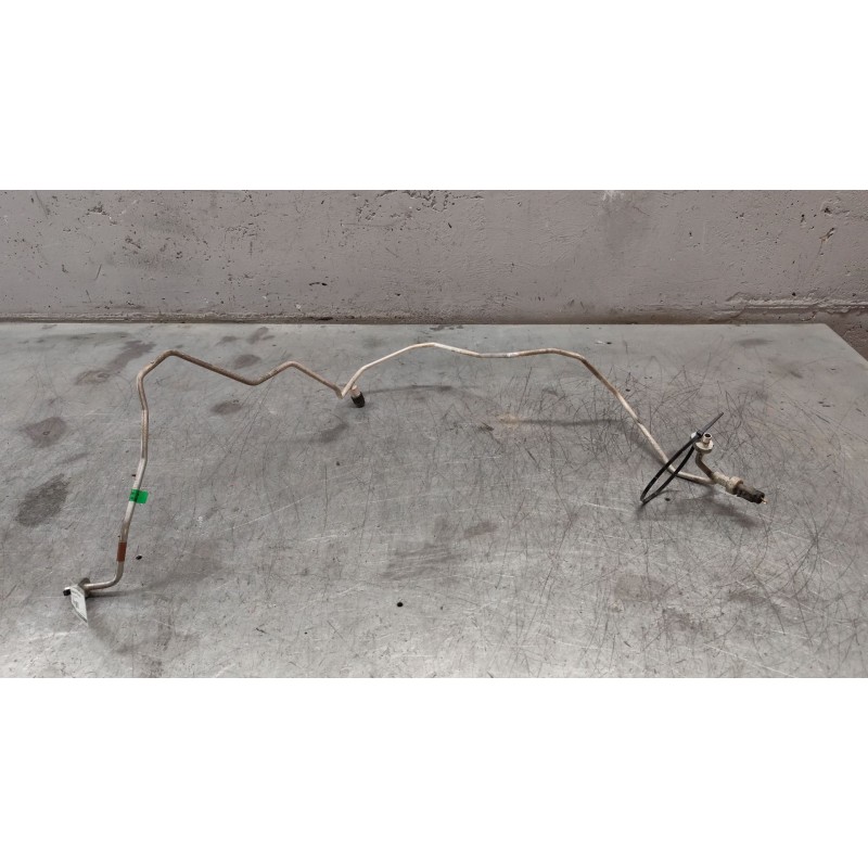 Recambio de tubos aire acondicionado para nissan note (e11e) acenta referencia OEM IAM 924409U200  