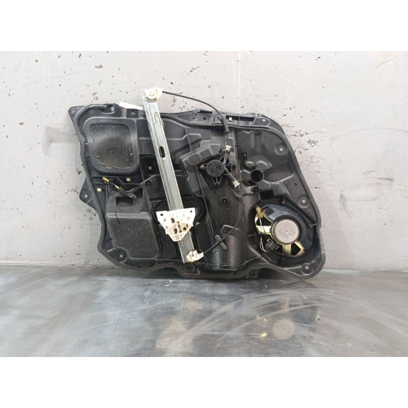 Recambio de elevalunas delantero derecho para mazda 3 berlina (bk) 1.6 vvt active referencia OEM IAM - Negro 2