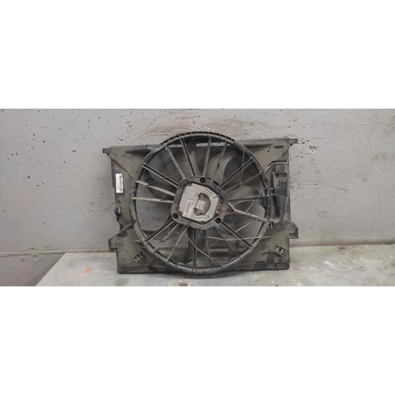 Recambio de electroventilador para mercedes-benz clase e (w211) berlina 2.6 cat referencia OEM IAM A2115001693 A2115050555 11373