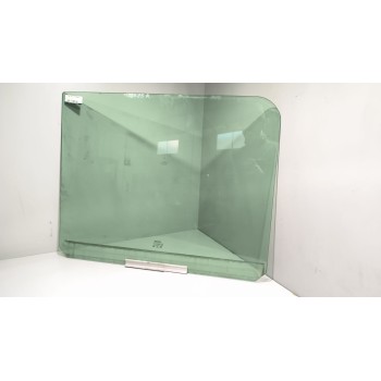 LUNA DELANTERA DERECHA 7421017125 
