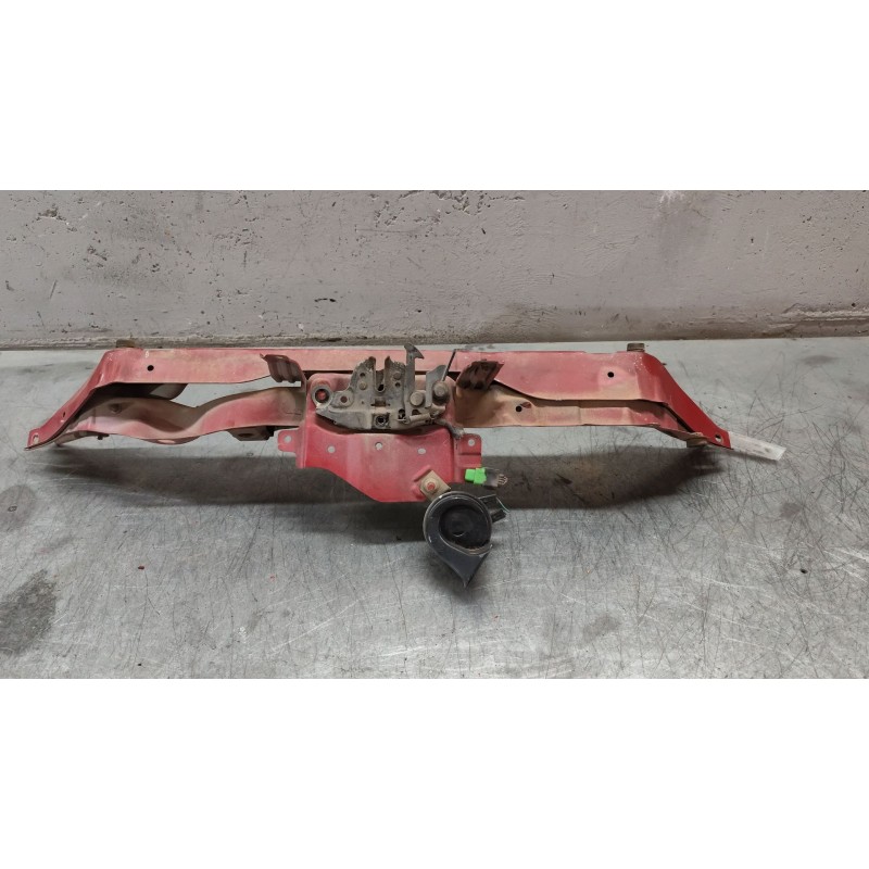 Recambio de travesaño superior para nissan note (e11e) acenta referencia OEM IAM   
