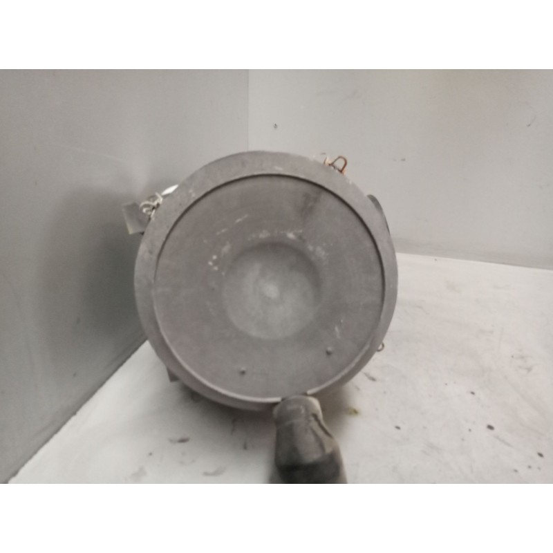 Recambio de filtro aire para nissan trucks atleon 140 referencia OEM IAM 4452692902 - Blanco 3