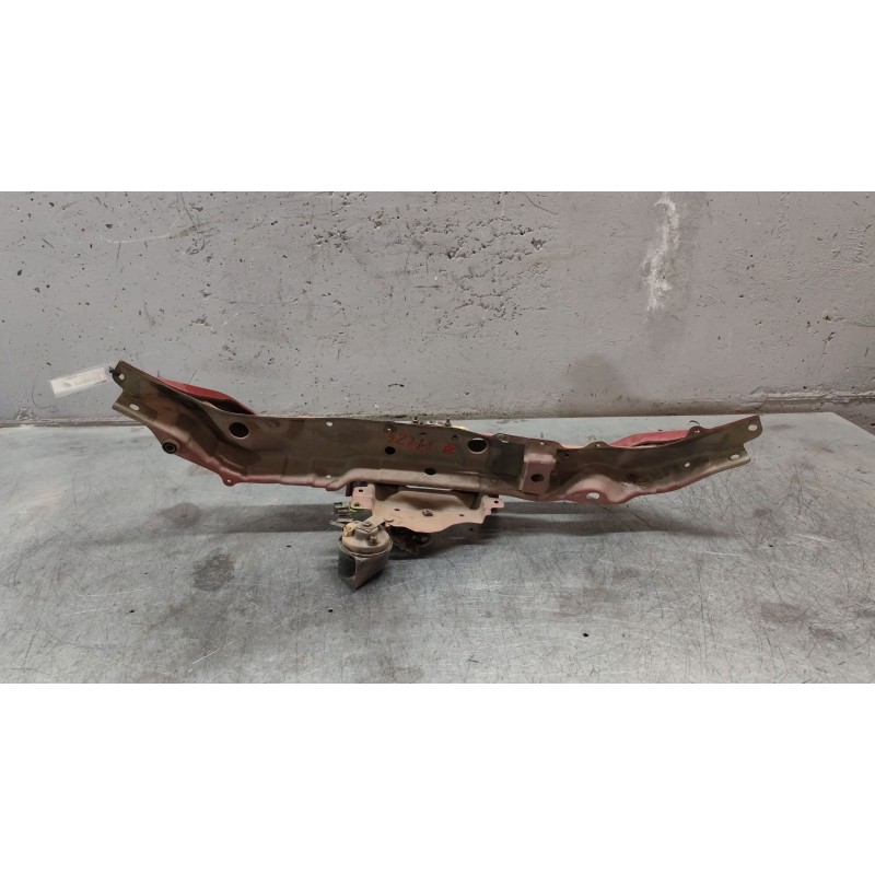 Recambio de travesaño superior para nissan note (e11e) acenta referencia OEM IAM - Rojo 2