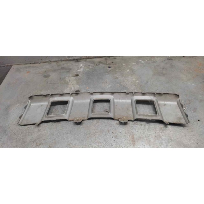 Recambio de molduras delanteras para mercedes-benz clase m (w164) 3.0 cdi cat referencia OEM IAM A1648850222 2