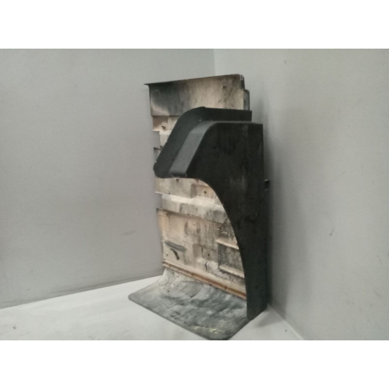 Recambio de guardabarros delantero izquierdo para nissan trucks atleon 140 referencia OEM IAM 631159x100  631159x101 - Blanco 2