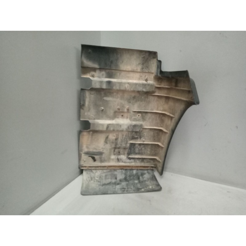 Recambio de guardabarros delantero izquierdo para nissan trucks atleon 140 referencia OEM IAM 631159x100  631159x101 - Blanco 3