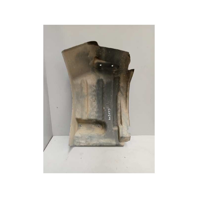 Recambio de guardabarros delantero izquierdo para iveco stralis (ad/at) 7.8 diesel referencia OEM IAM 504067844  PARTE SUPERIOR