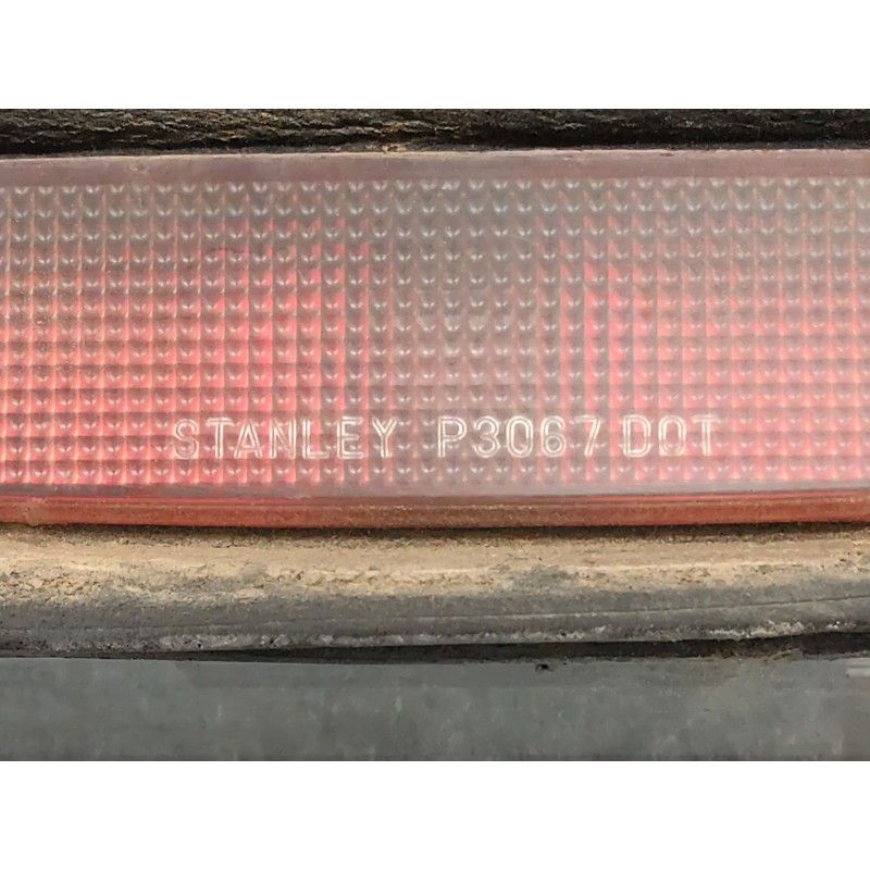 Recambio de luz central de freno para mazda 3 berlina (bk) 1.6 vvt active referencia OEM IAM p3067 - Negro 3