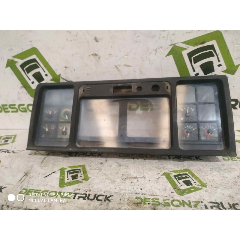 Recambio de cuadro instrumentos para volvo fh 12 asta 1993 e1 fsa  4x2 e1 corto referencia OEM IAM 8113250 - Negro