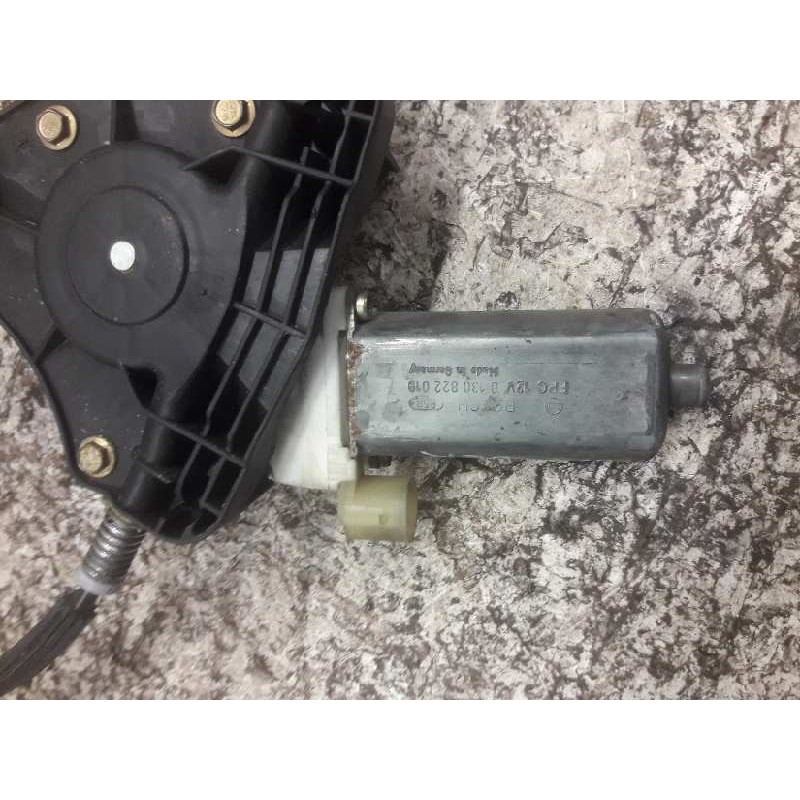 Recambio de elevalunas delantero derecho para renault clio ii fase ii (b/cb0) authentique referencia OEM IAM 0130822019 106212XX - Blanco 2