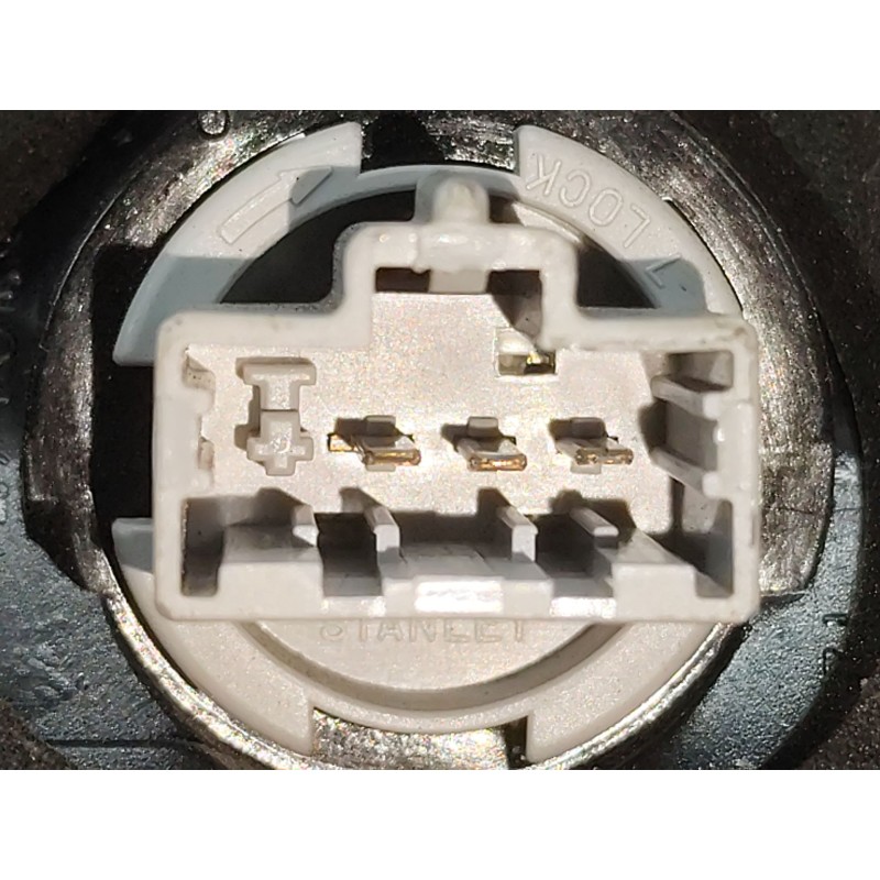 Recambio de piloto trasero derecho para mazda 3 berlina (bk) 1.6 vvt active referencia OEM IAM - Negro 2